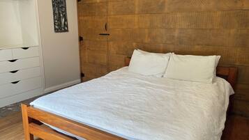 3 間睡房、熨斗/熨衫板、Wi-Fi、床單