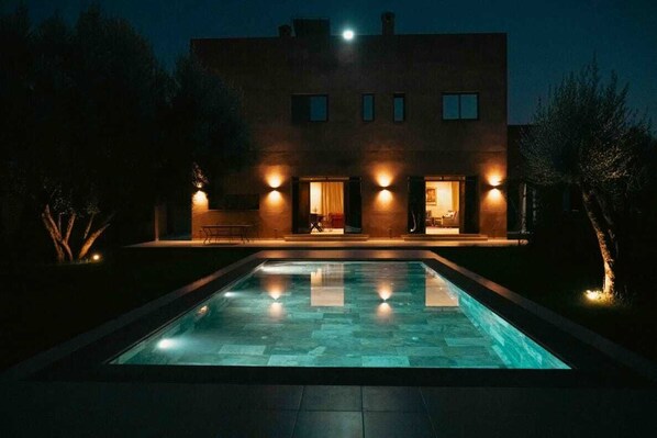 Outdoor pool, pool umbrellas, pool loungers