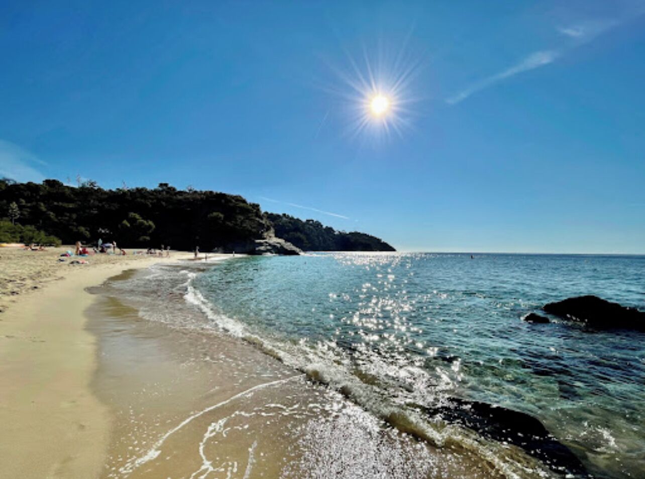 Sun loungers, beach towels