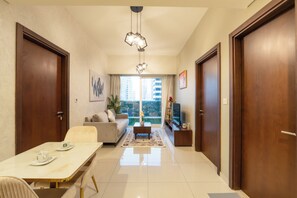Living area - 2BHK BIG BALACONY& CANAL VIEW WATERFRONT dubai mall (Dubai)