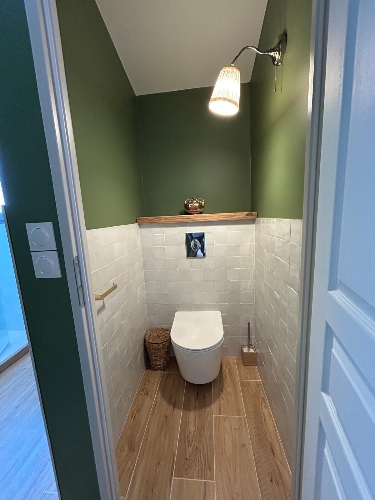 Handtücher, Toilettenpapier