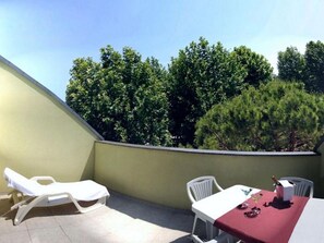Exterior - Cozy Apartment With Terrace in Bibione (San Michele al Tagliamento)