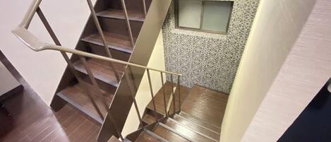 ルーム ベッド (複数台) 禁煙 キッチン | WiFi (無料)