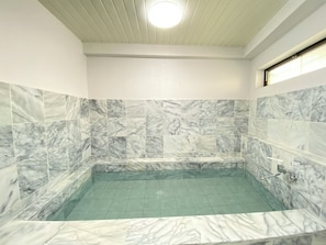 Room, Multiple Beds, Non Smoking, Kitchen | Bathroom