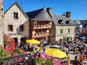 Outdoor dining - Sea view lodge & Jacuzzi in Brittany: beaches 150 m away (Plouarzel)