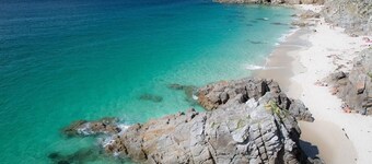 Sea view lodge & Jacuzzi in Brittany: beaches 150 m away