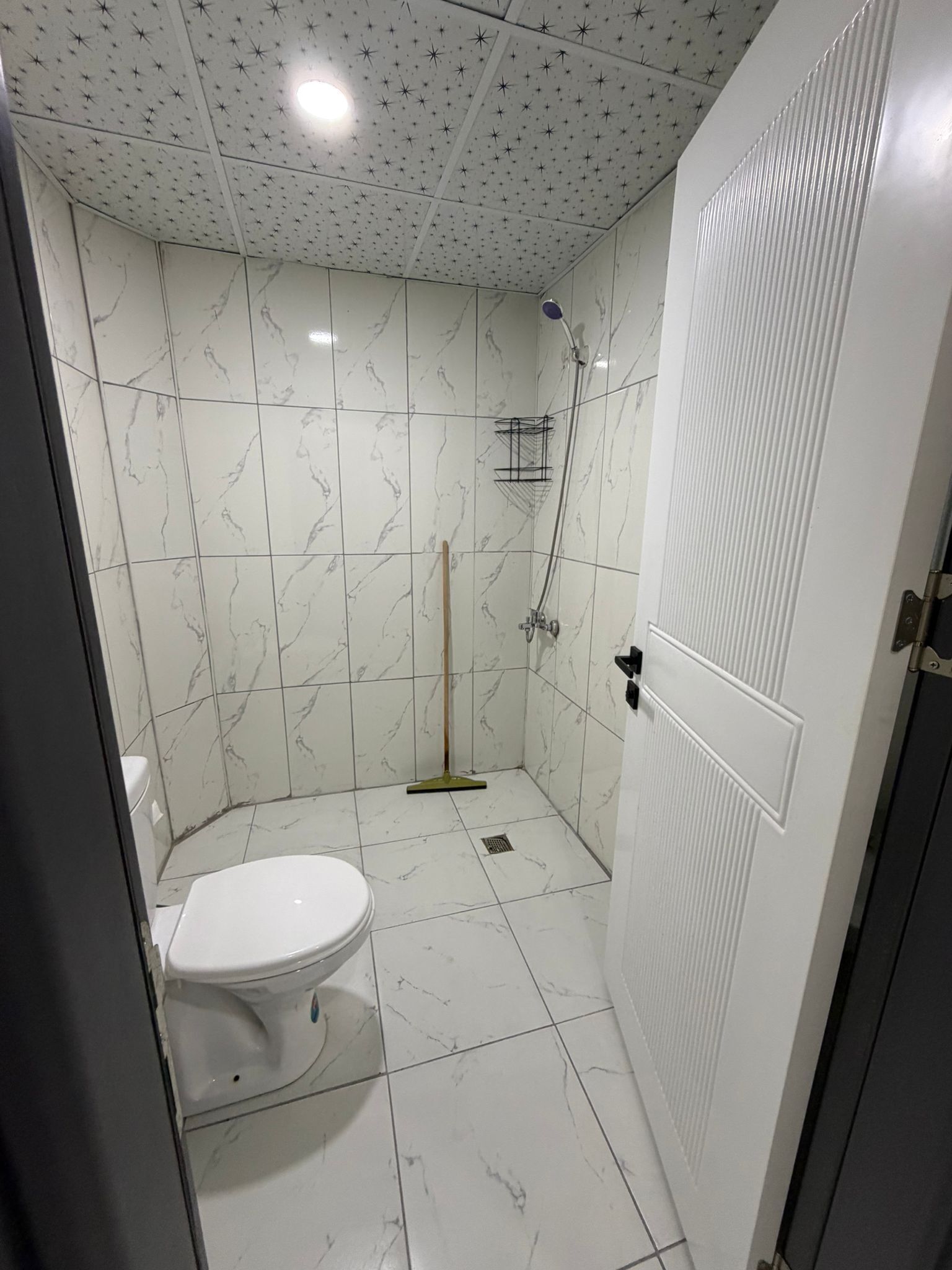 Free toiletries, towels, soap, shampoo