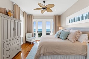 4 Schlafzimmer, Bügeleisen/Bügelbrett, WLAN, Bettwäsche