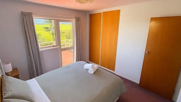 3 Schlafzimmer, Bügeleisen/Bügelbrett, WLAN, Bettwäsche