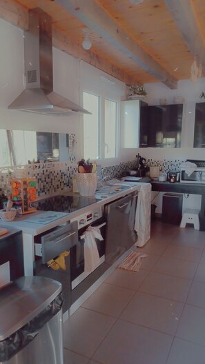 Private kitchen - Chez la Mémé (Orgnac-l'Aven)