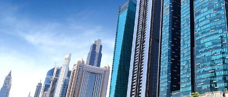 المنشأة من الخارج