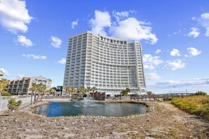 Exterior - Oceanfront Paradise! (Myrtle Beach)