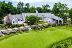 Exterior - Coastal Greens - Modern, W/D, Off-Street Parking (Old Orchard Beach)