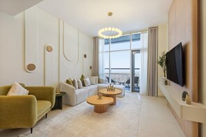 TV - Elevate Your Escape: Luxurious Vacation Homes (Dubai)