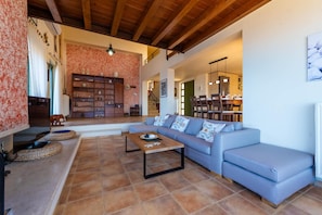 House | 5 bedrooms - Sea Soul Luxury Villa With Private Swimming Pool (Malevizi)