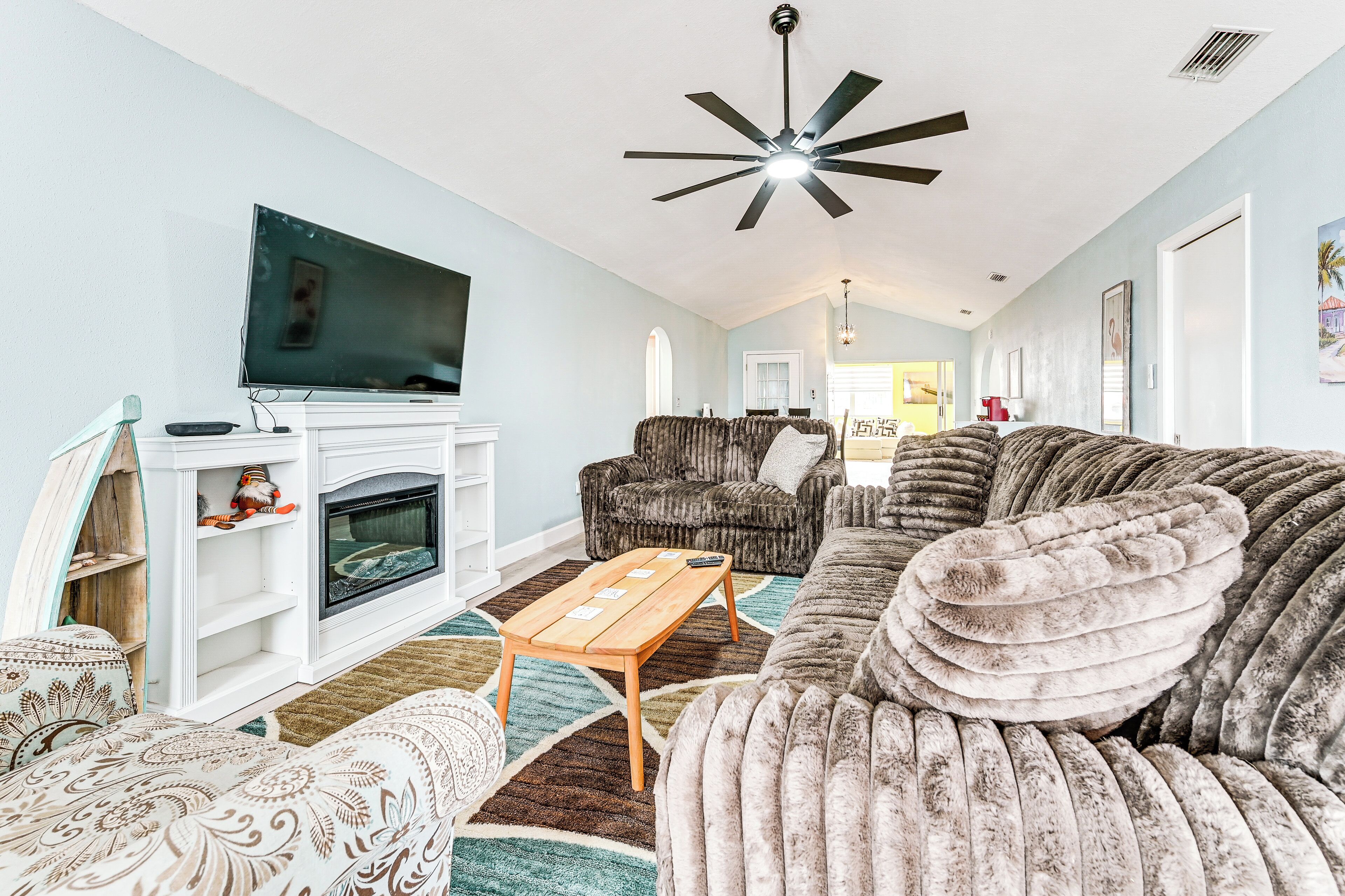 House (3 Bedrooms) | Front of property