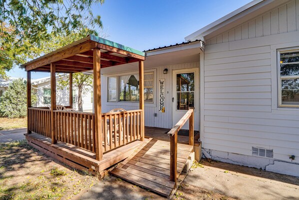 House (3 Bedrooms) | Interior - Near Hunting Grounds: Aspermont Home w/ Yard (Aspermont)