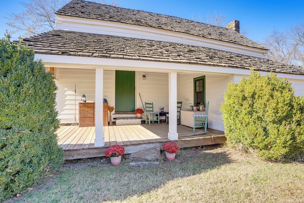 House (2 Bedrooms) | Front of property - Blue Ridge Retreat! Cottage on the Rapidan River (Rapidan)
