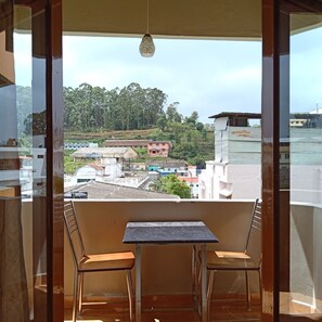 إطلالة من الشرفة