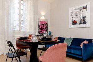 Dining - VivimiHome – Modern Flat Centrale/Bosco Verticale (Milan)