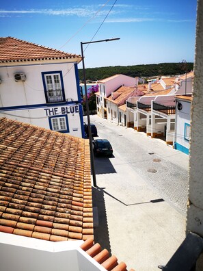 غرفة ثلاثية - بشرفة | إطلالة الغرفة