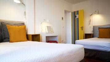 Triple Room, Balcony | Minibar, free WiFi