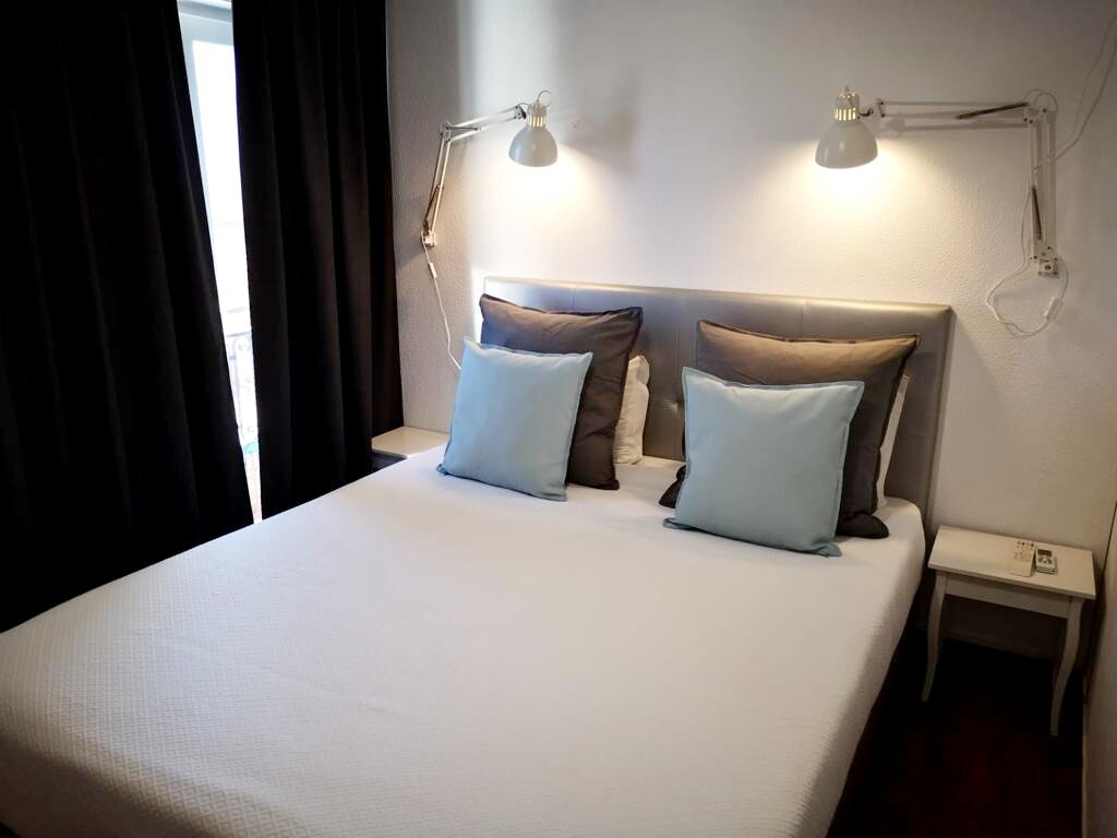 Minibar y wifi gratis 