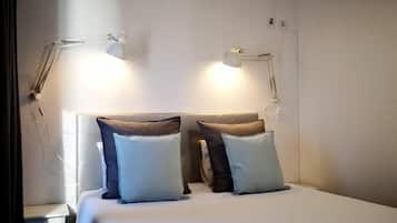 Habitación doble, balcón | Minibar y wifi gratis