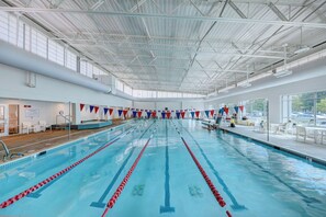 Innenpool, beheizter Pool
