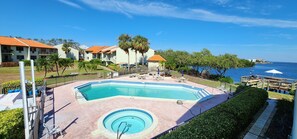 A heated pool - Immerse yourself in the island lifestyle! Relaxation or adventure awaits! (Tierra Verde)