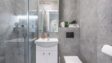 Departamento, vista a la ciudad | Baño