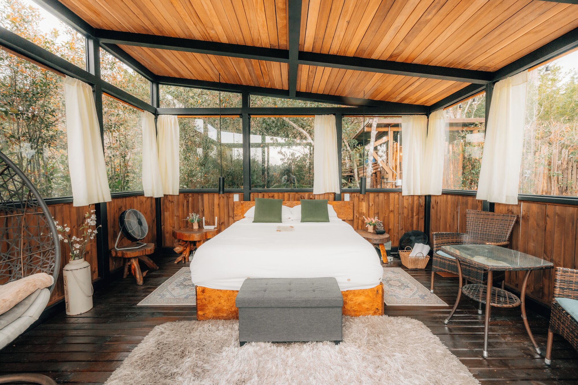 1 habitación, internet y ropa de cama 