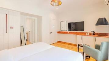 Kahden hengen standard-huone, kaupunkinäköala | Ilmainen Wi-Fi