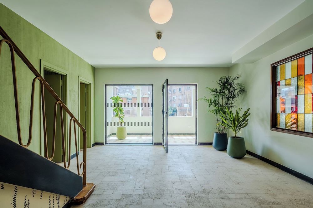 Hotel Longchamps by null