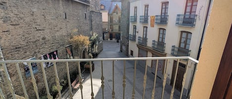 Chambre Double Classique, balcon, vue ville | Wi-Fi gratuit