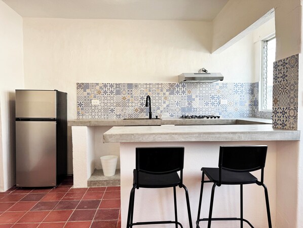 Private kitchen - Cozy 1-bedroom apartment in enchanting Puerto Vallarta with AC (Puerto Vallarta)