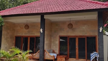 Front of property - evening/night