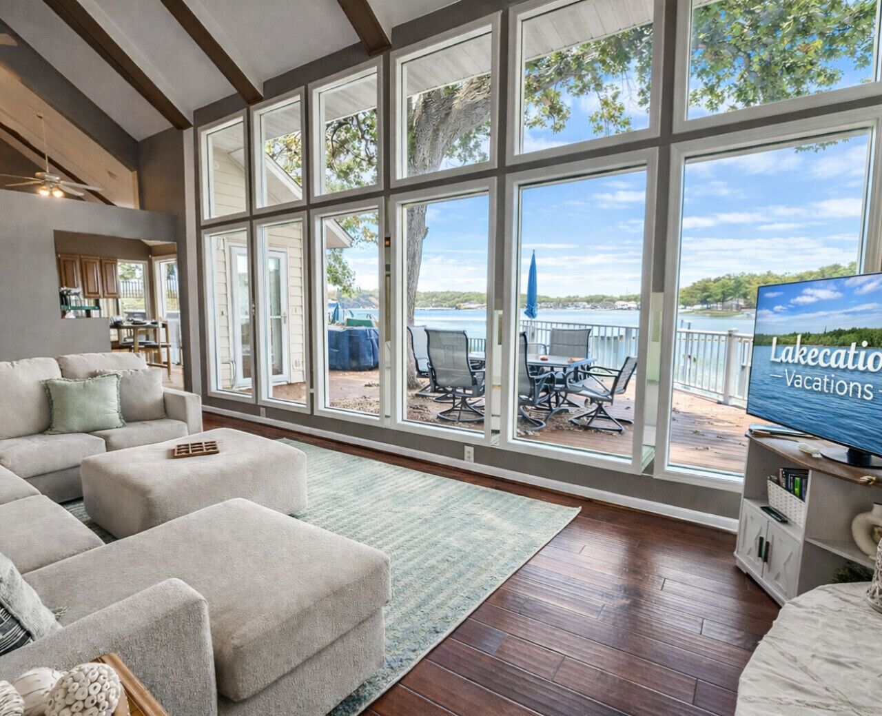 Smart TV, fireplace, DVD player