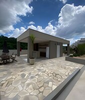 Apartamento básico | Restaurante al aire libre