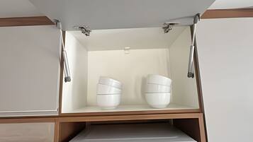 Basic Apartment | Interior