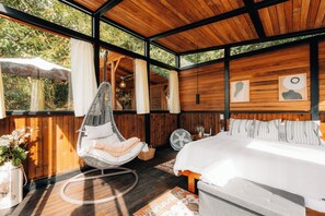 1 bedroom, internet, bed sheets