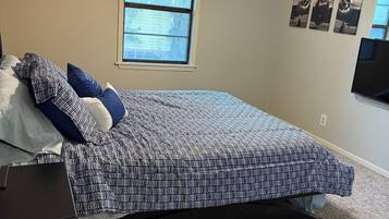 5 bedrooms, WiFi, bed sheets