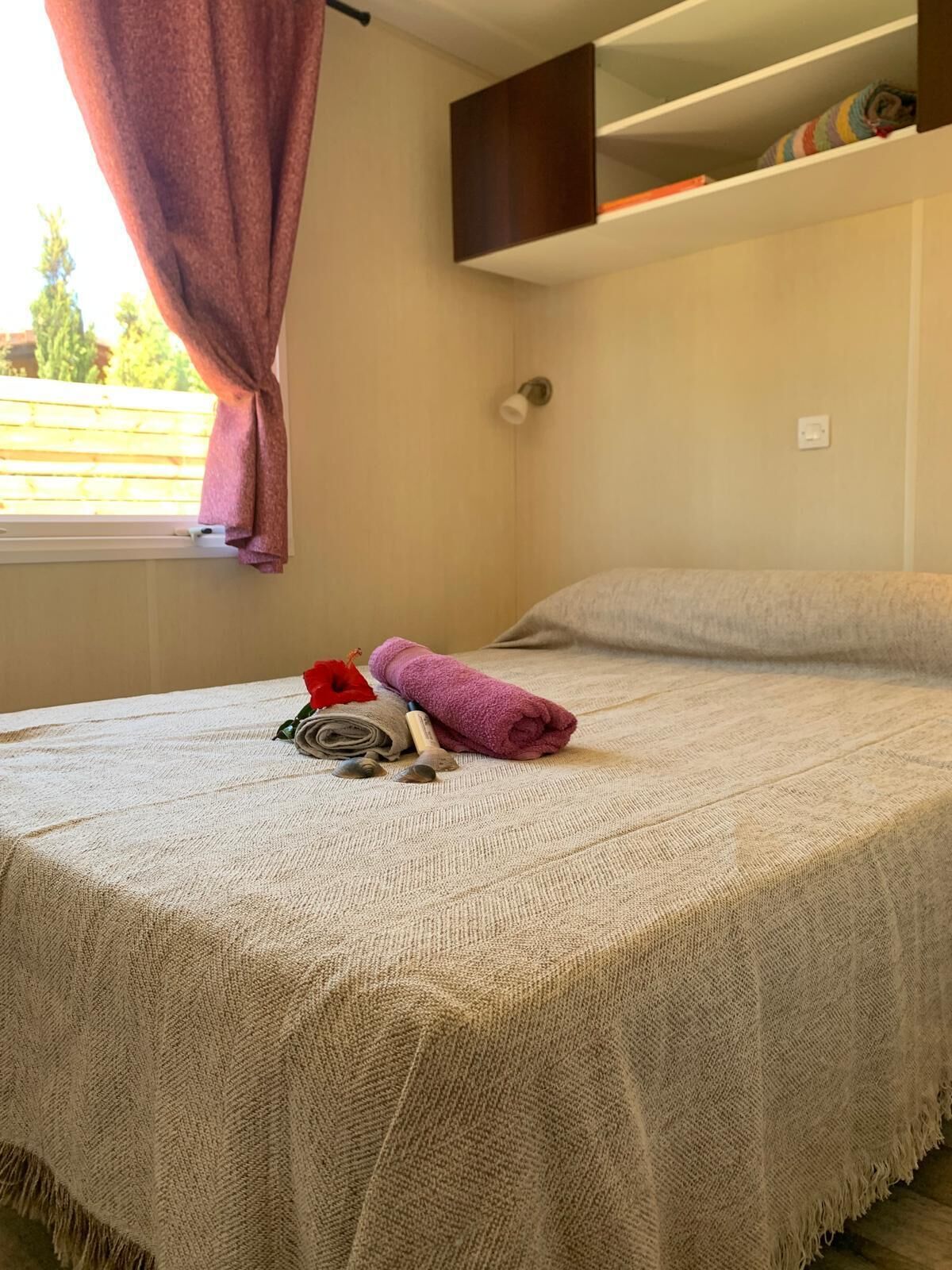 Nhà Deluxe, sân hiên | Bàn ủi/dụng cụ ủi quần áo, truy cập Internet không dây miễn phí 