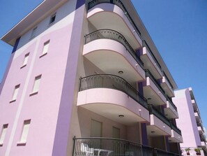 Studio, balcon | Extérieur