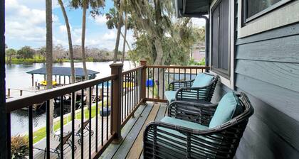 The Lodge on the St. John’s River 5 bdrm/3 bth home
