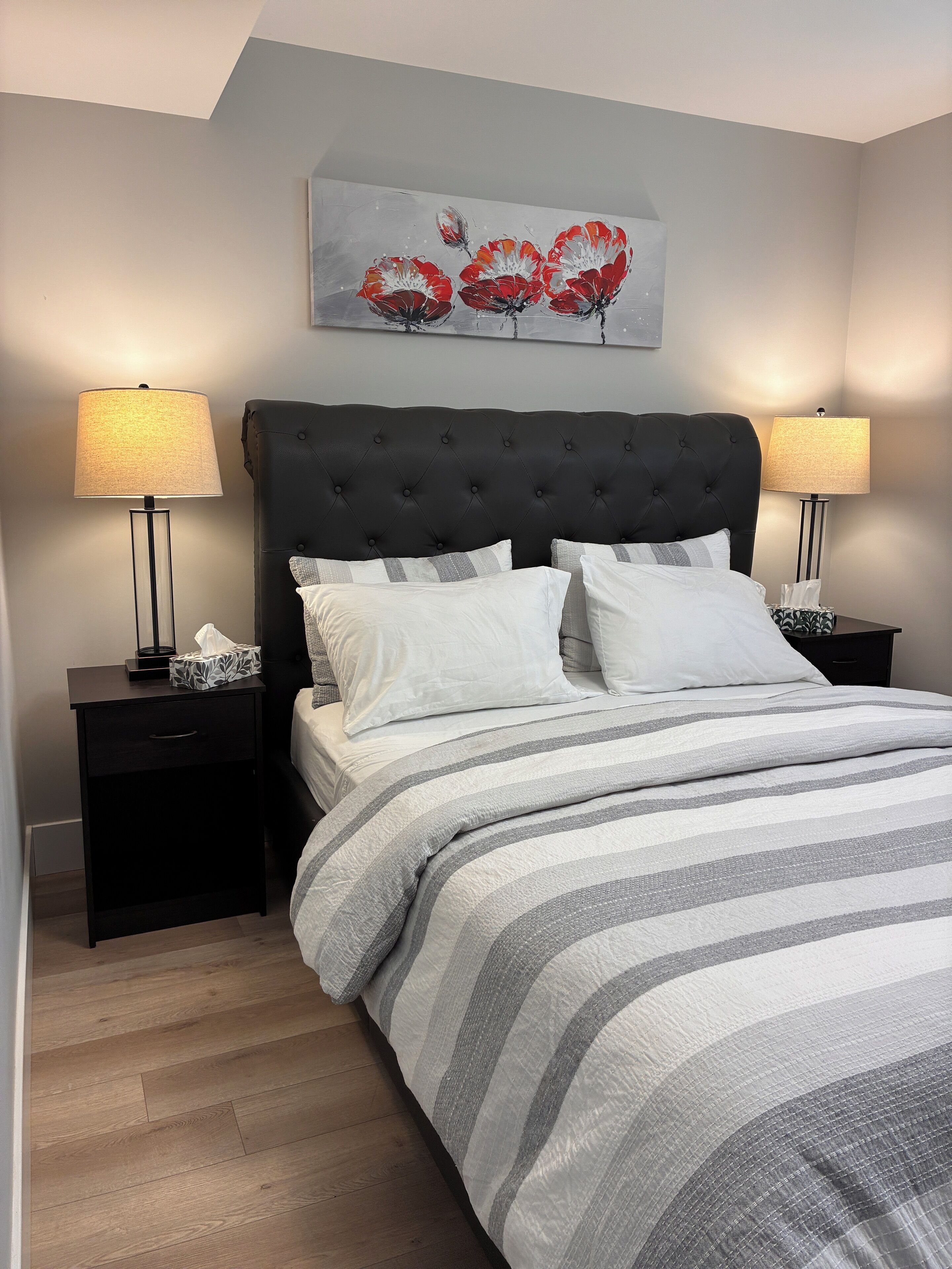 1 habitación, tabla de planchar con plancha, wifi y ropa de cama 