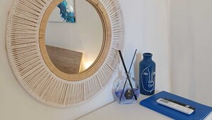 Luokittelematon kuva, 5 kautta 21, painike