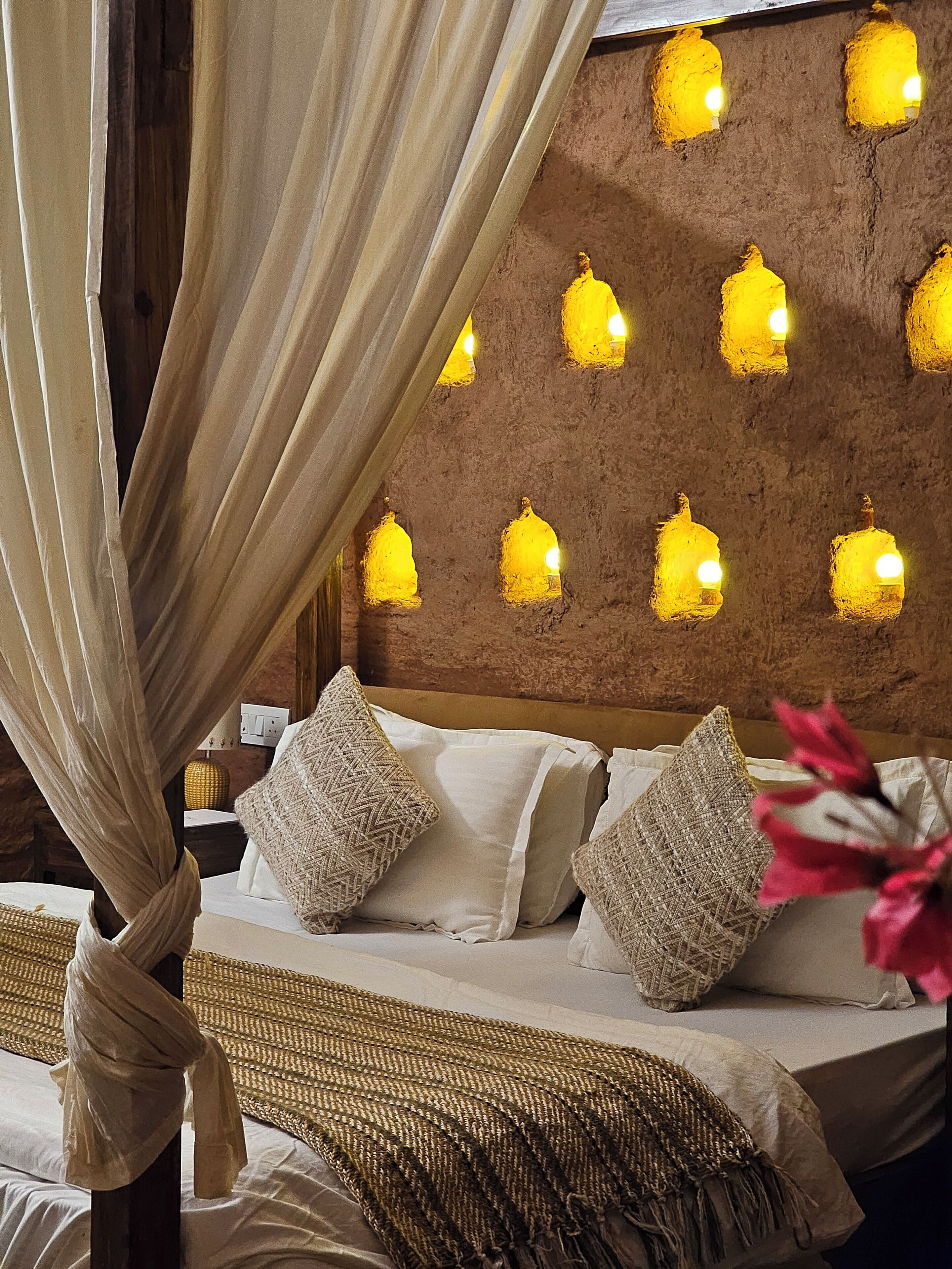 Kahden hengen huone, 1 suuri parisänky, vuoristonäköala | Äänieristys, ilmainen Wi-Fi