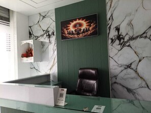 Reception - Hotel BDC (Karchana)