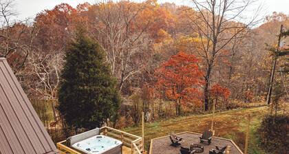 Private 3-bedroom Retreat w/ Hot tub in the Hocking Hills